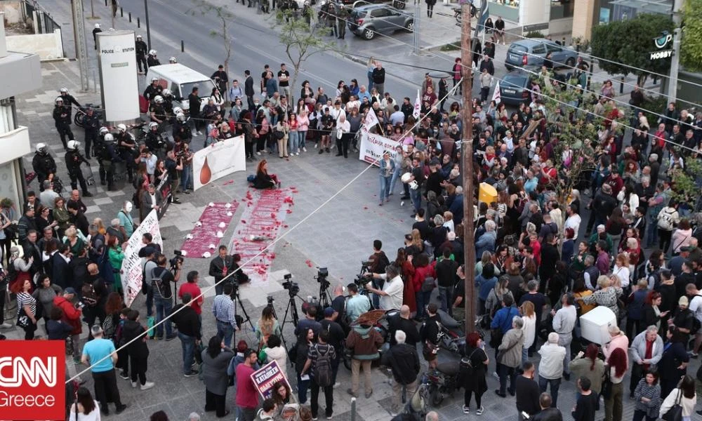 Πληροφορίες για νέο περιστατικό ολιγωρίας αστυνομικών έξω από το Α.Τ. Αγίων Αναργύρων-Τι ισχύει τελικά;